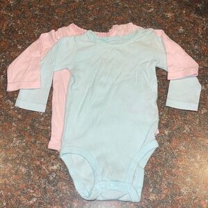 Long sleeve babygirl onesies🎀